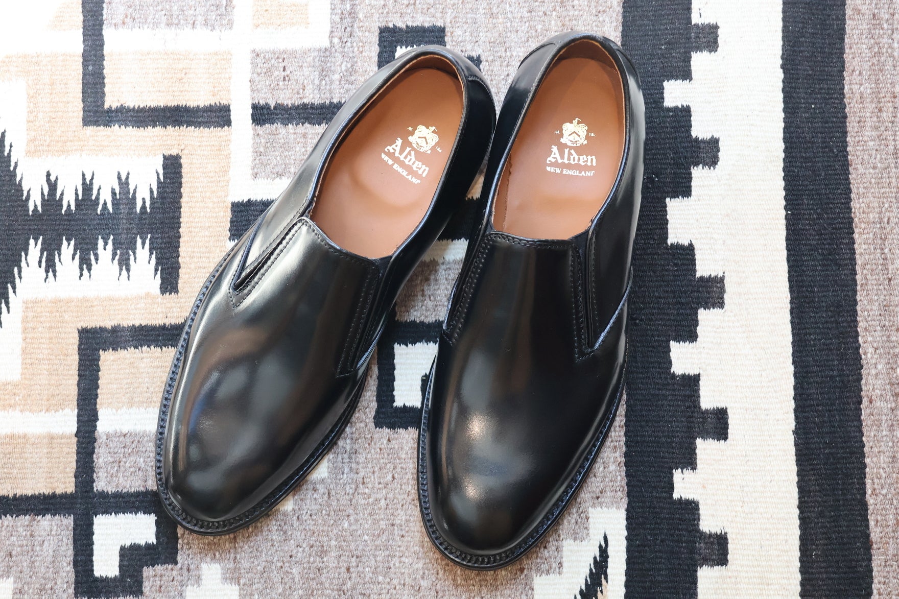 ALDEN N9409GORE SLIP-ON CORDOVAN BLACK – THE LAKOTA HOUSE