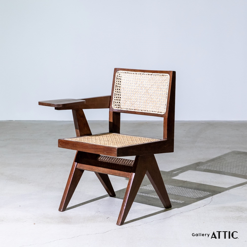 Table ChairPierre Jeanneret – THE LAKOTA HOUSE