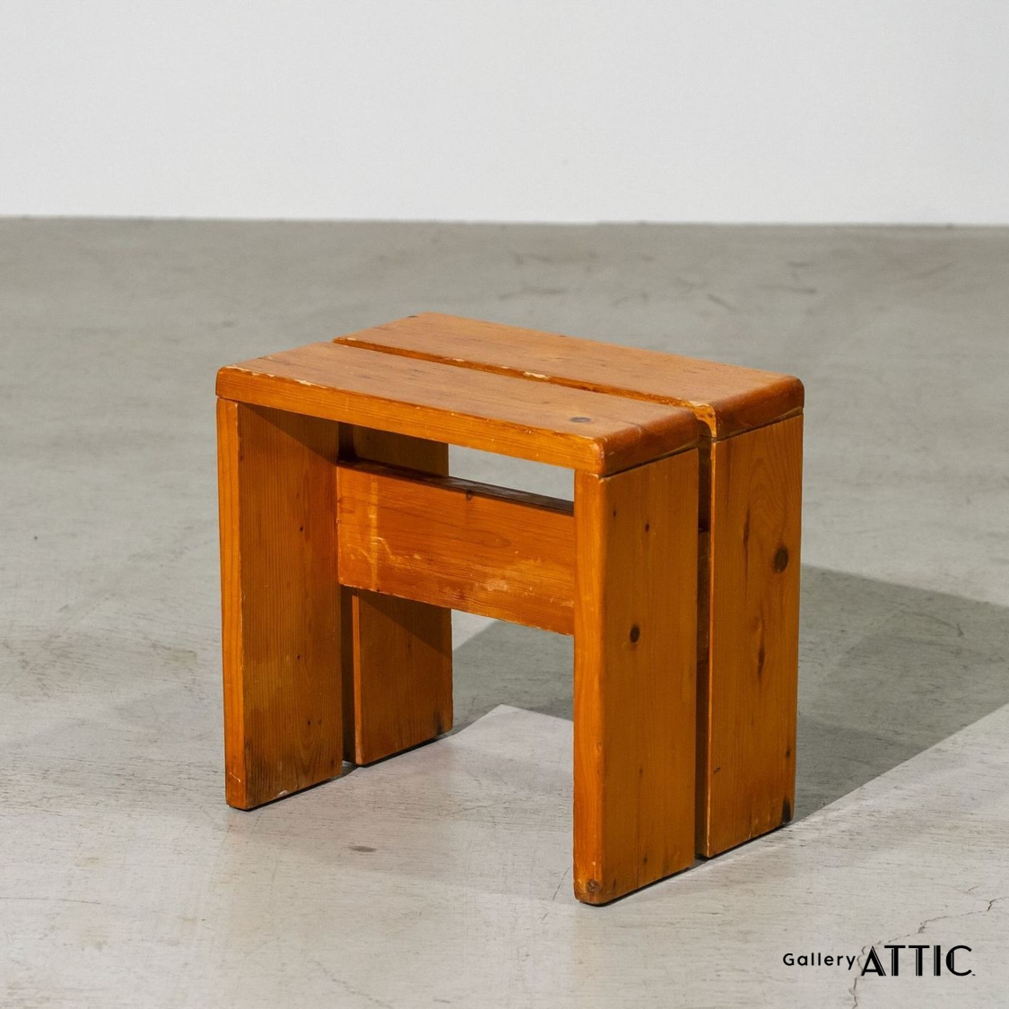 Box Stool For Les Arcs 1800Charlotte Perriand – THE LAKOTA HOUSE
