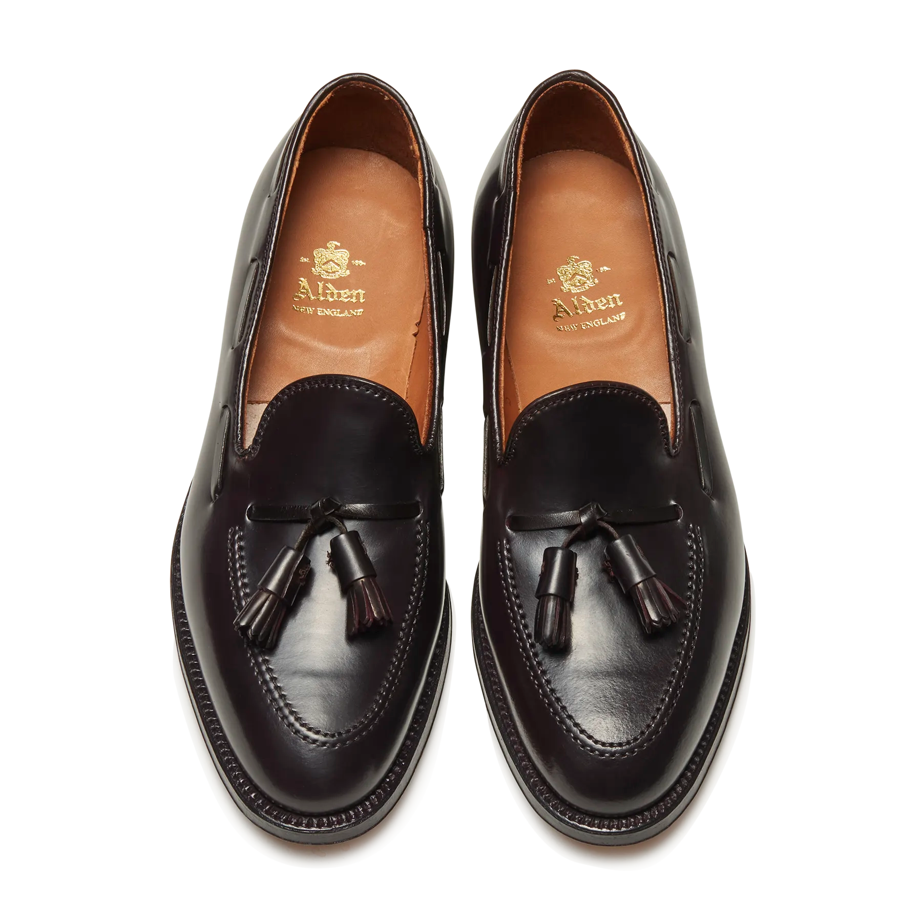 563 – THE LAKOTA HOUSE 563 – THE LAKOTA HOUSE