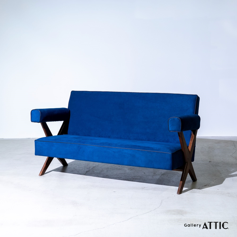 X-leg Easy Sofa 3-SeaterPierre Jeanneret – THE LAKOTA HOUSE