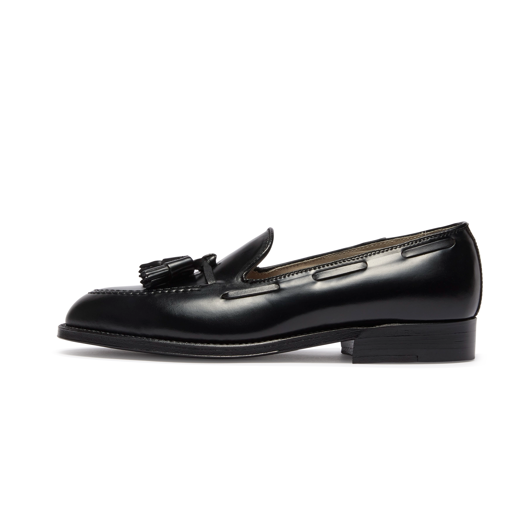 664 – THE LAKOTA HOUSE 664 – THE LAKOTA HOUSE